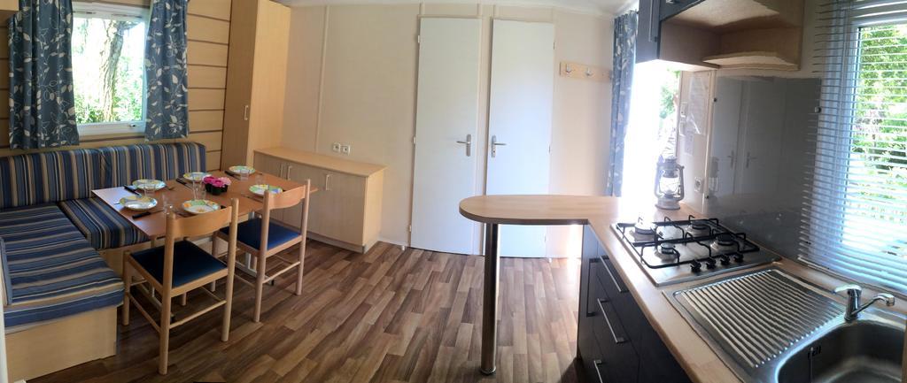 Camping Les Grillons Embrun Exterior foto